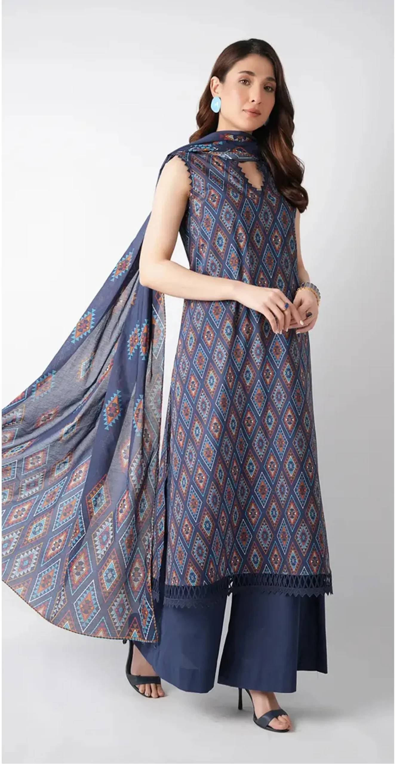 3 Piece Suit - Lawn Embroidered - Bareeze - UBR0128